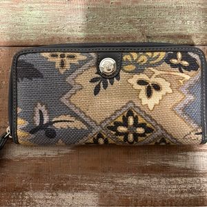 Spartina 449 Wallet/ Daufuskie Island